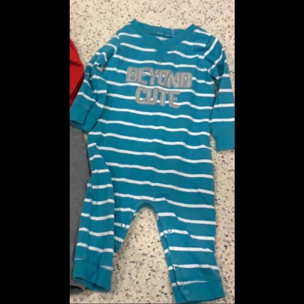 Carters 12 month outfit